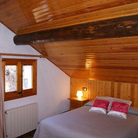 Apartaments Pont Romanic Espot Kültér fotó