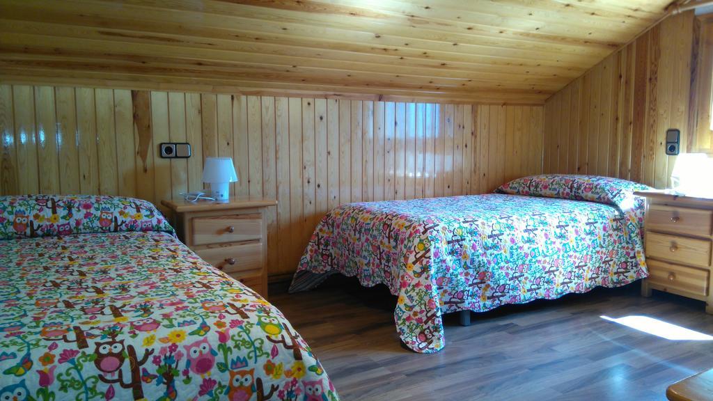 Apartaments Pont Romanic Espot Kültér fotó