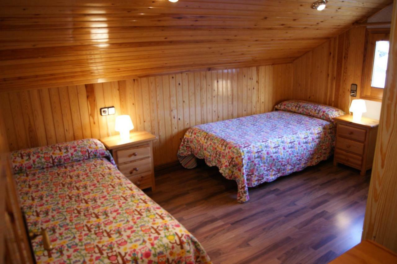 Apartaments Pont Romanic Espot Kültér fotó
